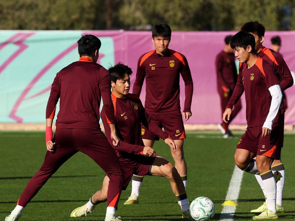 开云体育官网-u23亚洲杯决赛，只要教练思路对，拜合拉木站出来，就有机会夺冠