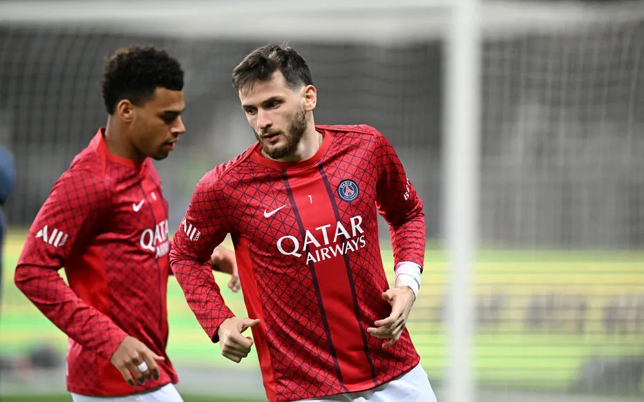 开云体育官网-记者：巴黎近年更注重整体而非个人；利物浦花5亿但未能奏效